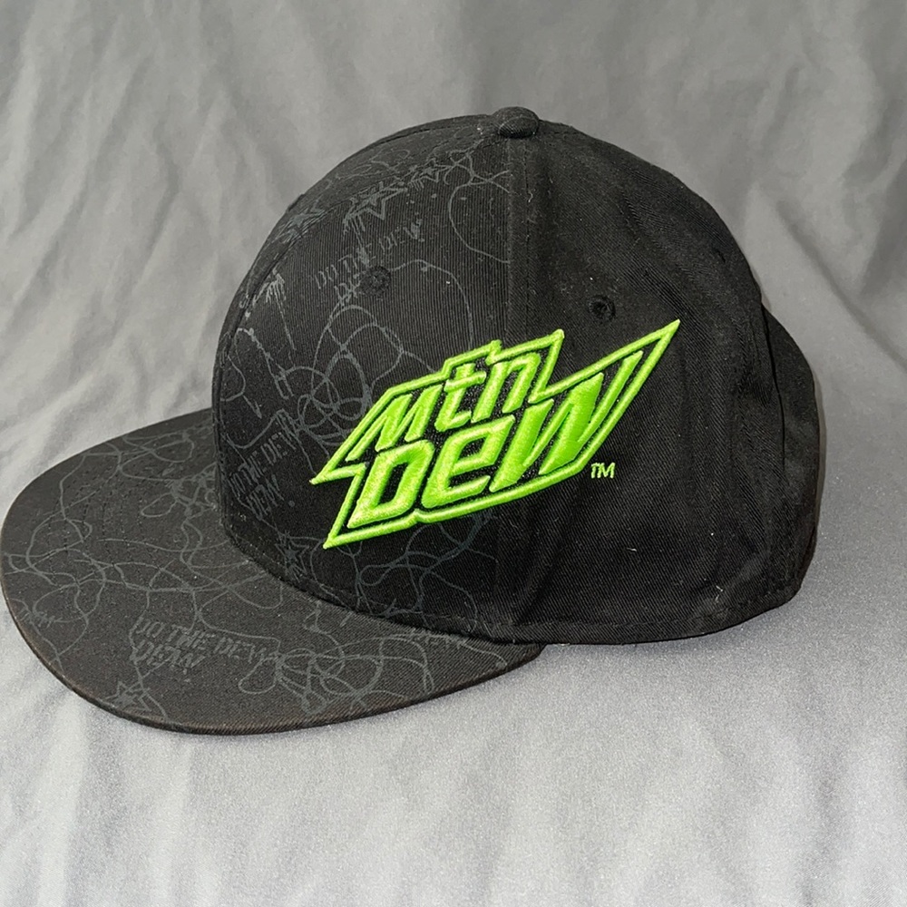 Mt Dew Baseball hat Logo Pattern Black Hat Lime Green Accents 2012.